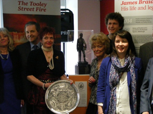 James Braidwood statuette placed in Tooley Street’s Brigade