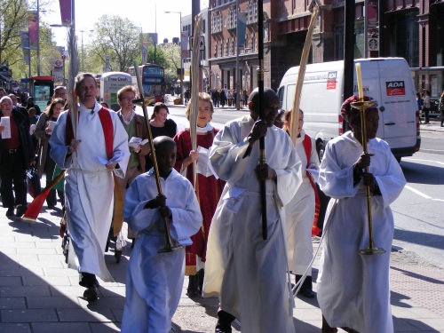 Southwark Cathedral palm procession in Borough Market