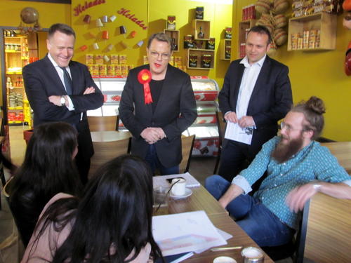 Eddie Izzard visits Elephant & Castle