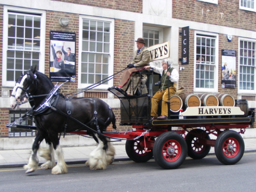 Harvey’s horses and dray visit Southwark