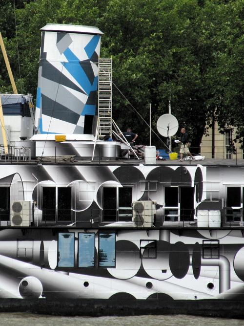 German artist’s dazzling WWI centenary makeover for HMS President