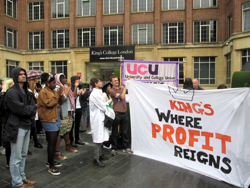 KCL staff & students march from Waterloo to Guy’s in jobs protest