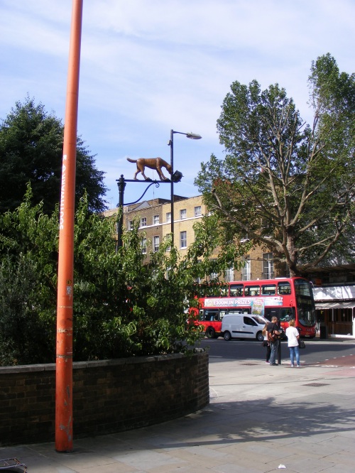 Southwark’s Dog & Pot at Dickens Museum