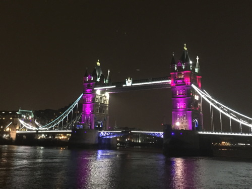 Tower Bridge turns pink to celebrate royal birth