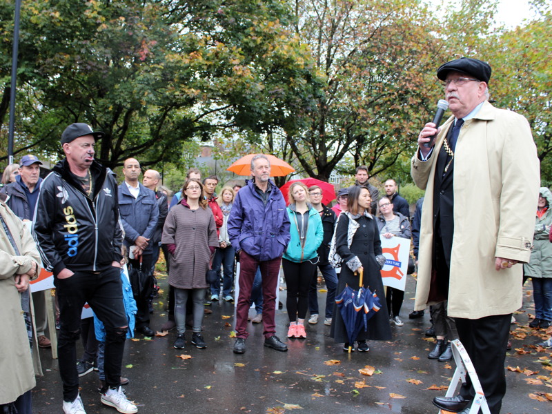 Bricklayers Arms: locals rally to tell TfL 'we want tube station'