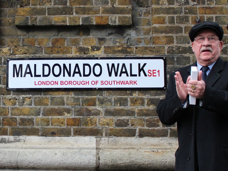 Maldonado Walk: alleyway renamed after Ecuadorian scientist