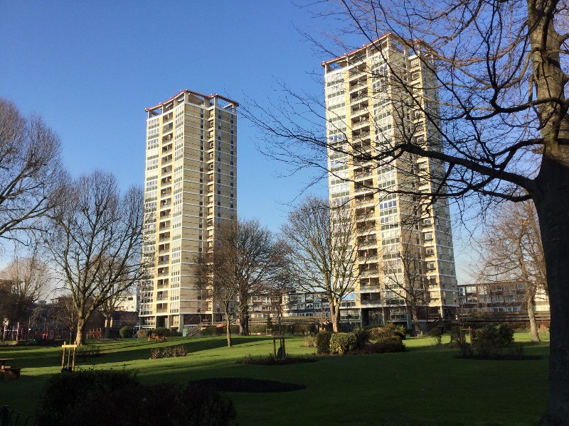 City to replace fire doors on SE1 estates despite jump in costs