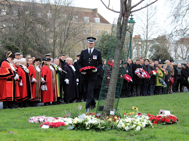 Holocaust Memorial Day: wreaths laid in GMH Park