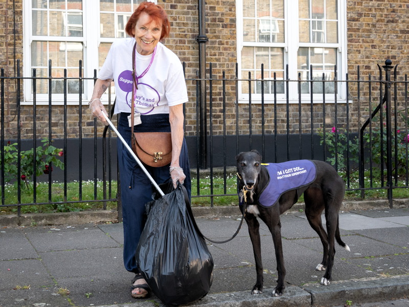 Grandmother and therapy dog raise hundreds for Guy’s & St Thomas'