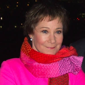 Zoe Wanamaker