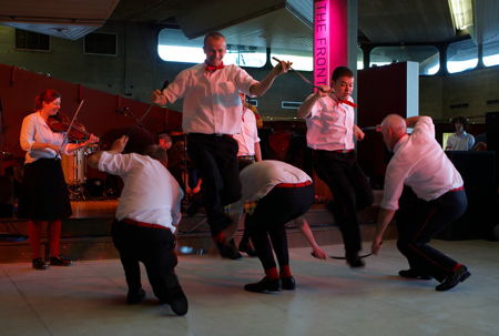 Sword Dancing Workshop at Welsh Chapel